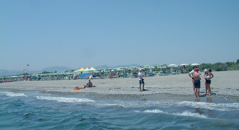 Atelier Club Villaggio Turistico Akiris Hotel-Spiaggia