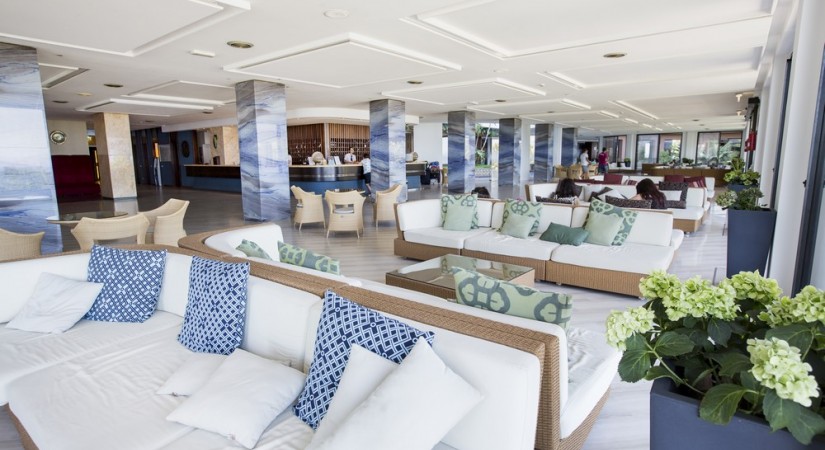  Costa Verde Water Park & spa Hotel