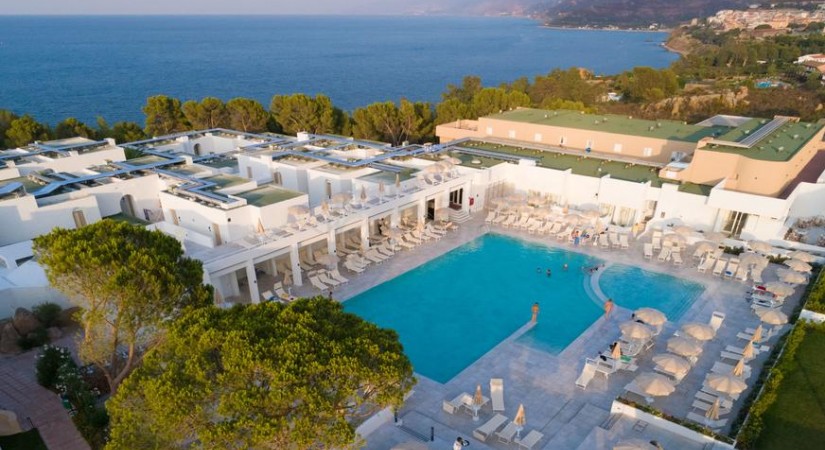 Mangia's Pollina Premium Resort