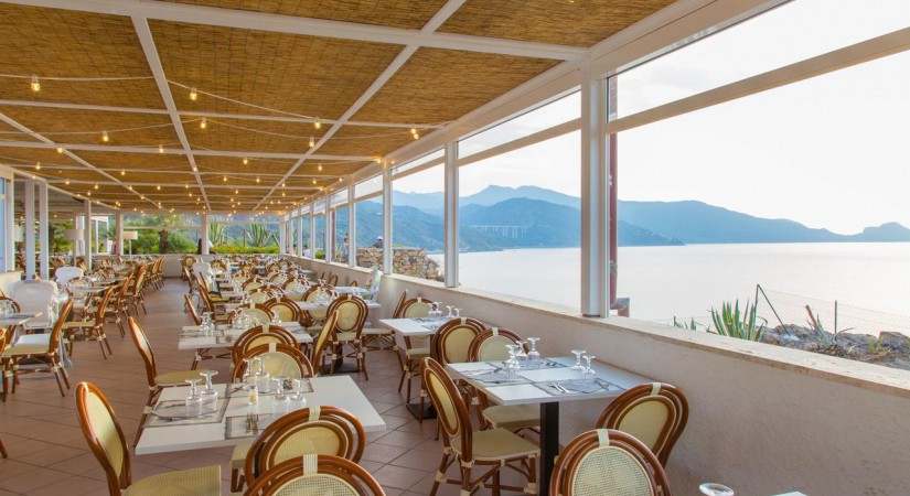 Mangia's Pollina Premium Resort
