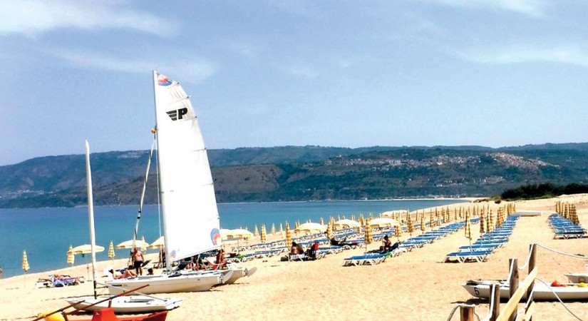 Atelier Premium Nicotera Beach Village