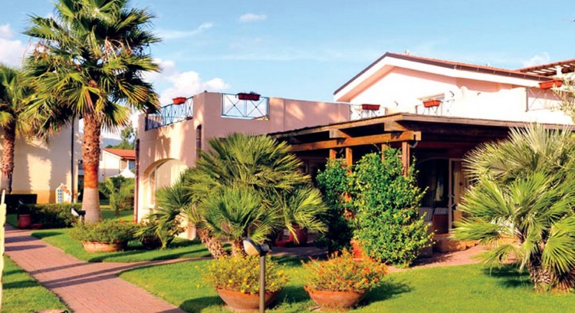 Atelier Premium Nicotera Beach Village