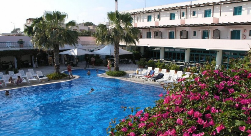 Costa del Salento Village