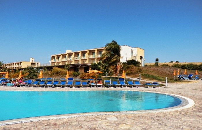 Menfi Beach Resort Formula Hotel