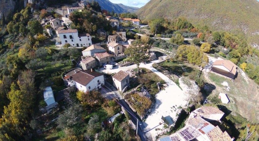  Borgo Donna Teresa