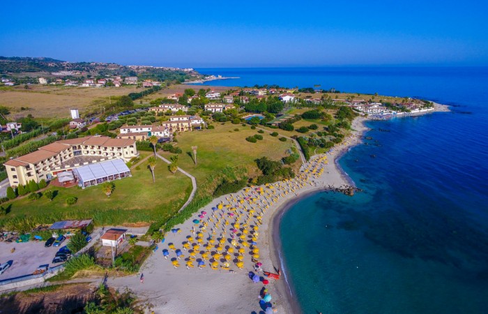 Atelier Club Villaggio Baia Della Rocchetta
