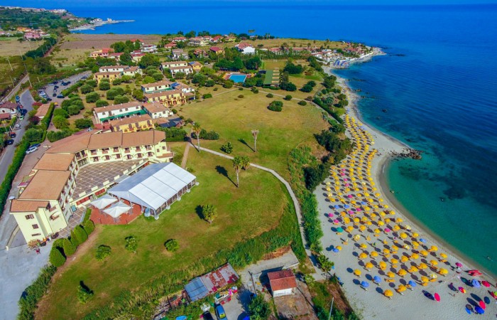 Atelier Club Villaggio Baia Della Rocchetta