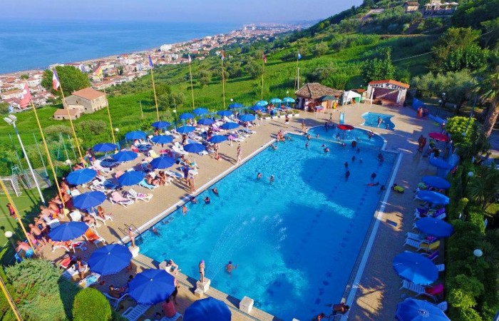 Apulia Hotel Silvi Marina