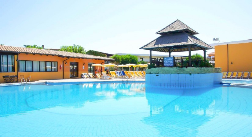 Villaggio Club Baia Dei Gigli