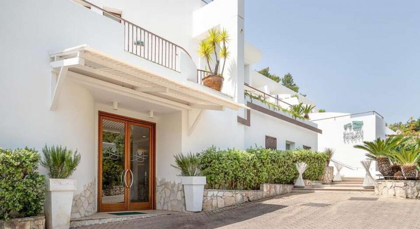 Apulia Hotel Baia dei Faraglioni