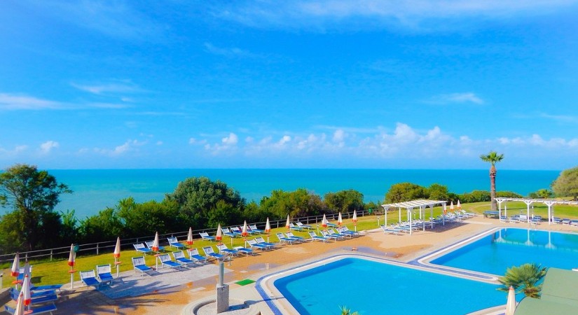  Mangia's Torre Del Barone Premium Resort