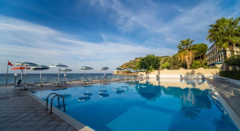 Villaggio Baia D' Ercole