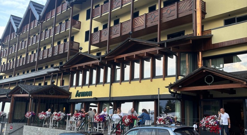Armon Hotel & Wellnes