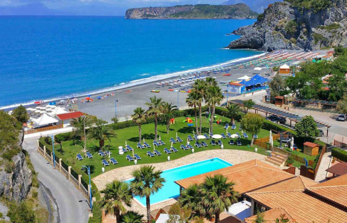 Atelier Club Arcomagno Beach Resort