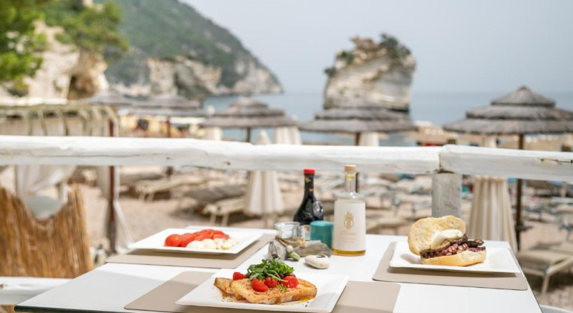Apulia Hotel Baia dei Faraglioni
