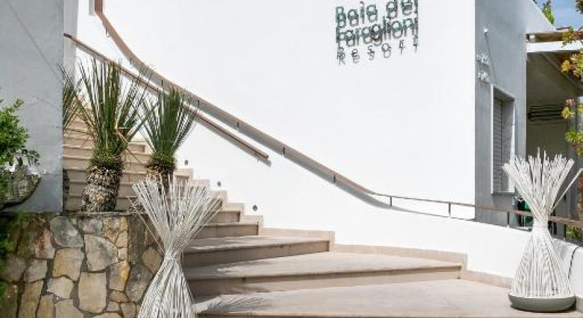 Apulia Hotel Baia dei Faraglioni